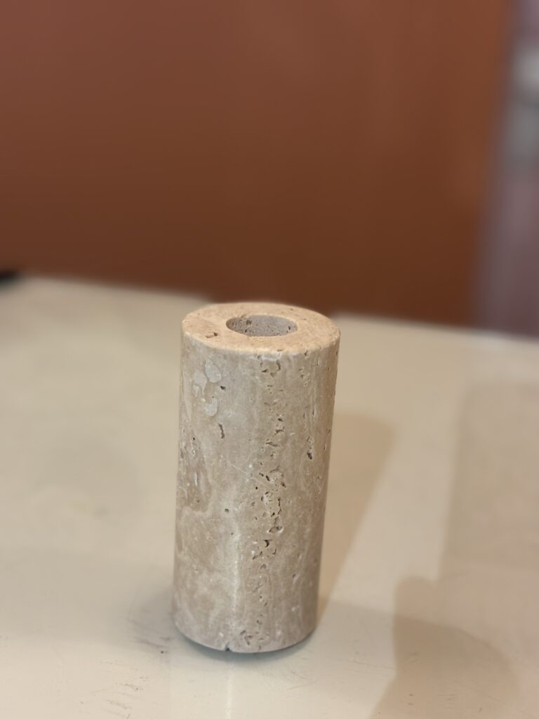 Travertin kandelaar spiral