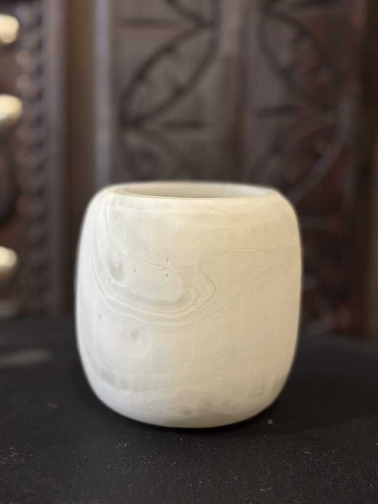 Kandelaar onyx white